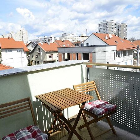 Simpa Stan U Potkrovlju Zagreb Exterior foto